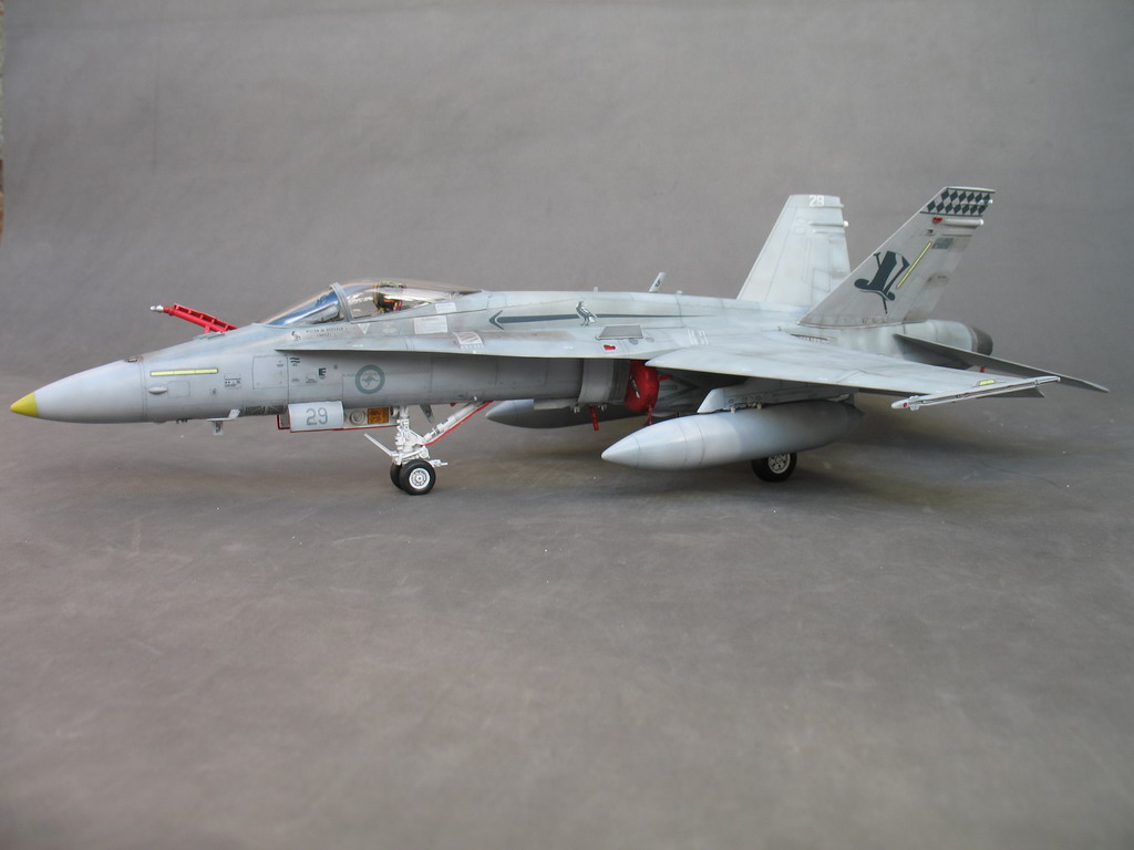 Fini: 1/48 F/A-18A RAAF Immagine%20002