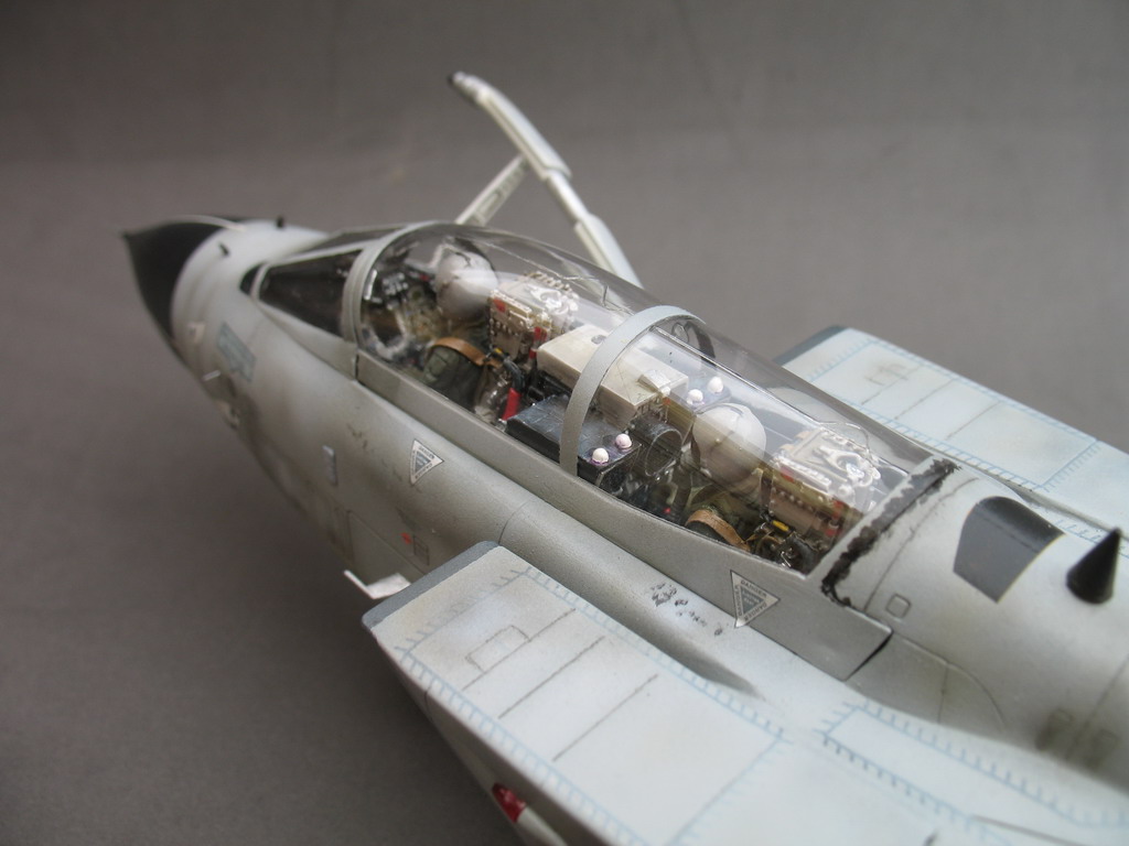 Fini:1/48 TORNADO ECR Immagine%20012