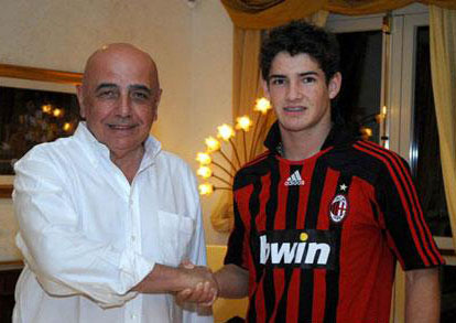 Alexandre Pato .:. ][ اسـطـورة المـيـلان الـقـادمـة ][ Pato-galliani