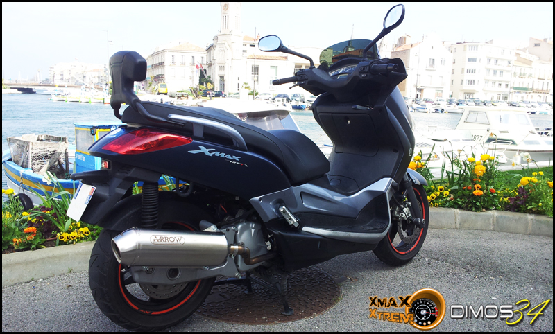 Mon XMax Blue Magnetic Xmax03