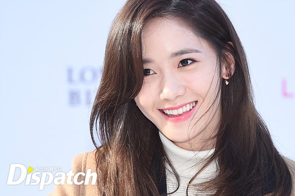 [PIC][24-10-2015]YoonA tham dự buổi fansign cho thương hiệu "LOVCAT" vào chiều nay 20151024153738_ijn_2416