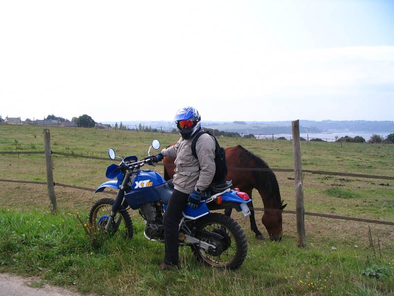 Le concours de Mai 2013: "Votre moto et les chevaux." Sortie%20600%20XT%20Pleneuf%20Dinard%20006