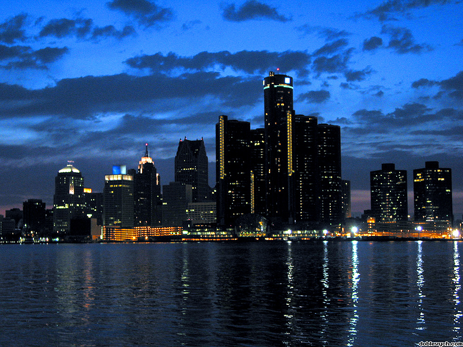 All Star Weekend Detroit-Motor City' 00 Detroit_skyline_dramatic_900x675
