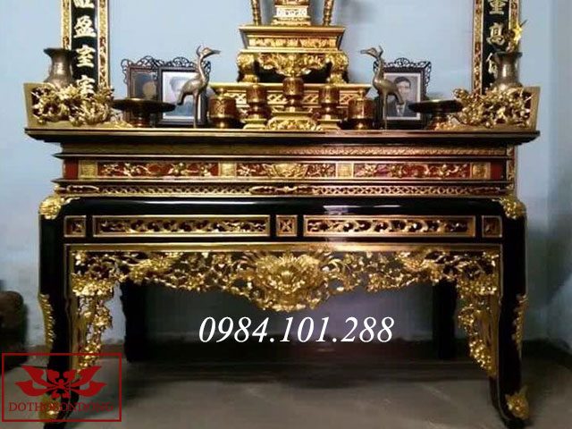 Nhà thờ họ nên chọn bàn thờ nào Ban-tho-an-gian-25-640x480