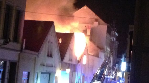 Gros incendie à Saint-Gilles, le plan catastrophe a été déclenché 2013-11-29 + photos 624_341_46138094b1b336311460c731ea2d5e5d-1385753229