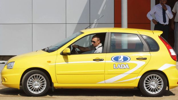 Dégraissage chez Lada avant l'absorption par Renault: 7500 emplois s'envolent 3de01bed4d5c1f298c07a111b9f068f7-1390486108