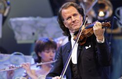 Tentez de remporter vos entrées pour assister au concert d'André Rieu le 13 novembre à Bruxelles 18fefd52530bf9ee623fc6834a5c26e2-1446209449