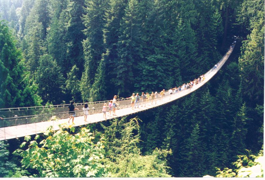 10 cây cầu đáng sợ nhất thế giới Capilano_Suspension_Bridge_Canada_3