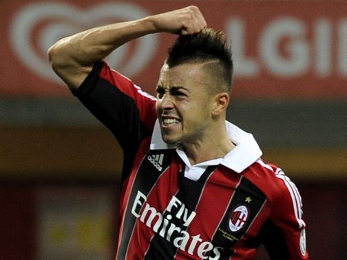 La cresta de El Shaarawy, en las filiales del Genoa era ... AC-Milan-v-Cagliari-Stephan-El-Shaarawy_2834926