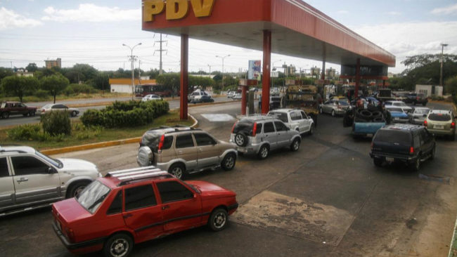 Una Navidad sin juguetes, sin carne y sin gasolina en Venezuela 15145314038851