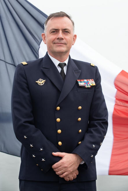 CEMM Photo_officielle_-_cemm_-_amiral_pierre_vandier