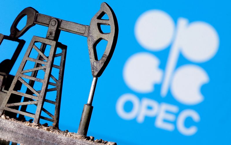  Oil hits the lowest level in 2018 as a result of oversupply 11370