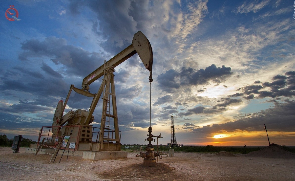  Oil producers pay money to get rid of their stocks after the price crash 20258