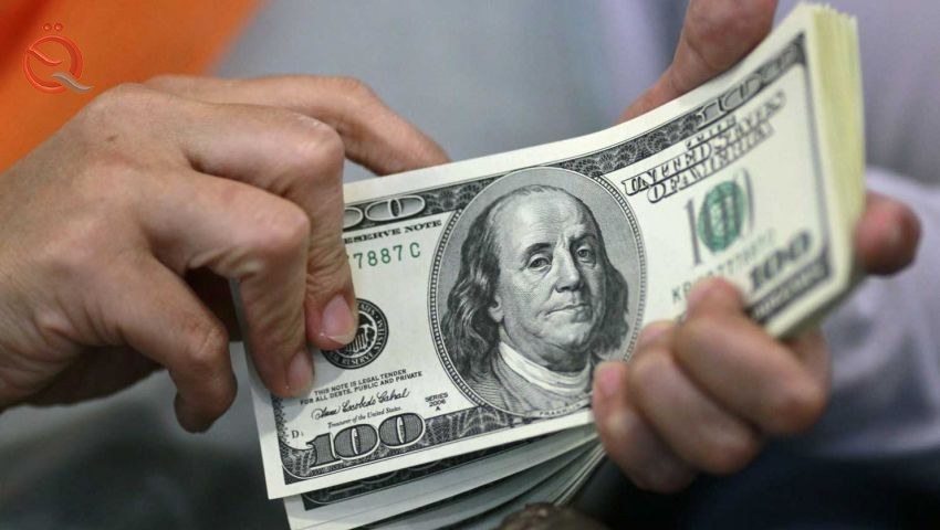 The Dollar is posting strong losses with mixed economic data 5930