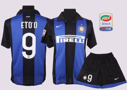 Inter 2011/2012 Kit: It couldnt get anymore official than these.. 41g1wcotDCL._SL500_