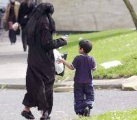 GB: La ville de Bradford, lieu de facture entre islam et Occident TH1_252200845New%20Picture%20%281%29
