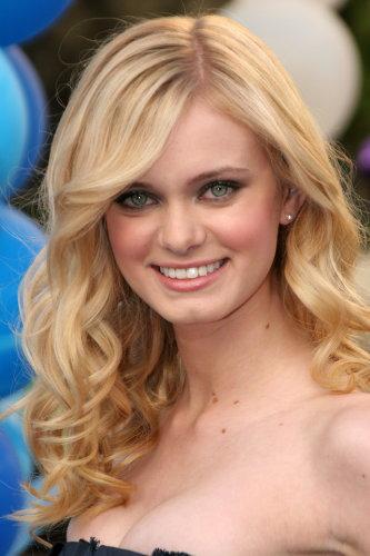  صور الجميلة sara paxton Paxton