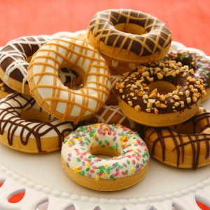 تزيين الأكل للأطفال Doughnuts1-300x300