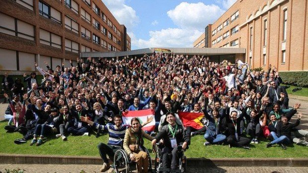 avec - Réunion pré-synodale 2018: le Pape invite les jeunes à parler avec franchise et liberté Pre-synode-620x349