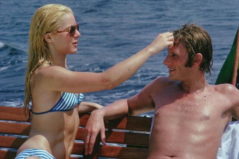 Johny Hallyday et Sylvie Vartan: PQUwmWFgIrfX8CZuWR81TjgKLfk