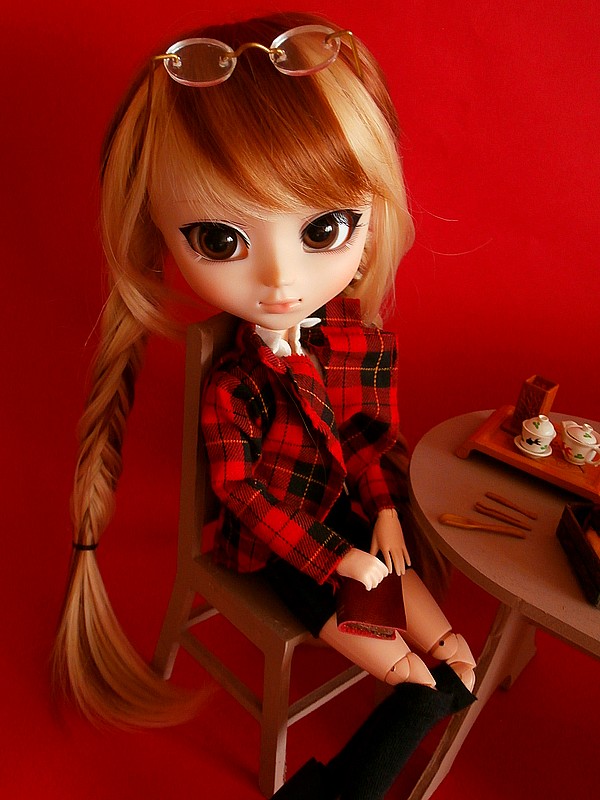 [Echanges] Pullip coups de coeurs!  - Page 21 Pn1vGk70BSyif5lrXPlElOvcF3s