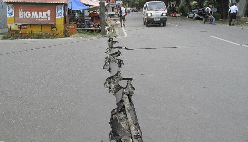 Al menos siete muertos en un terremoto de 6,7 grados en Filipinas 444103