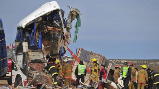 Argentina: choque entre camión y ómnibus dejó 14 muertos y 40 heridos 486176