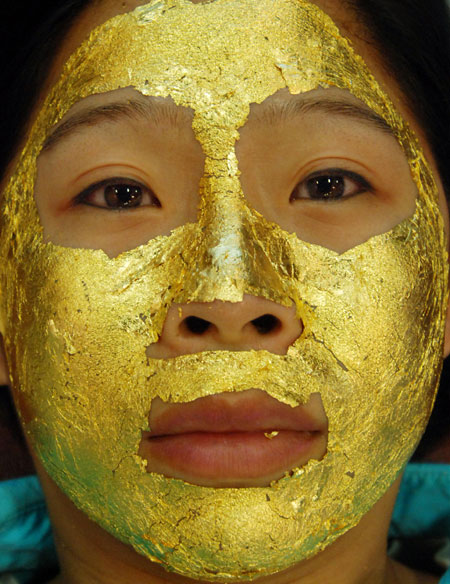 Christmas Gift Game - Page 3 Gold-facial