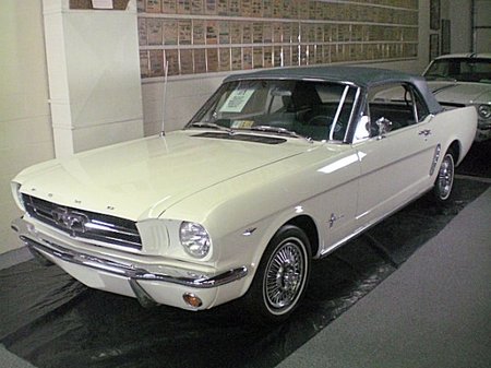 Vous roulez en quoi? 1964_1-2_ford_mustang