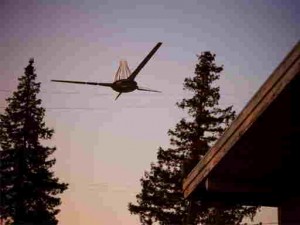VIRAL: LOS FABRICANTES DE FALSOS MISTERIOS  Drones-tahoe1-300x225