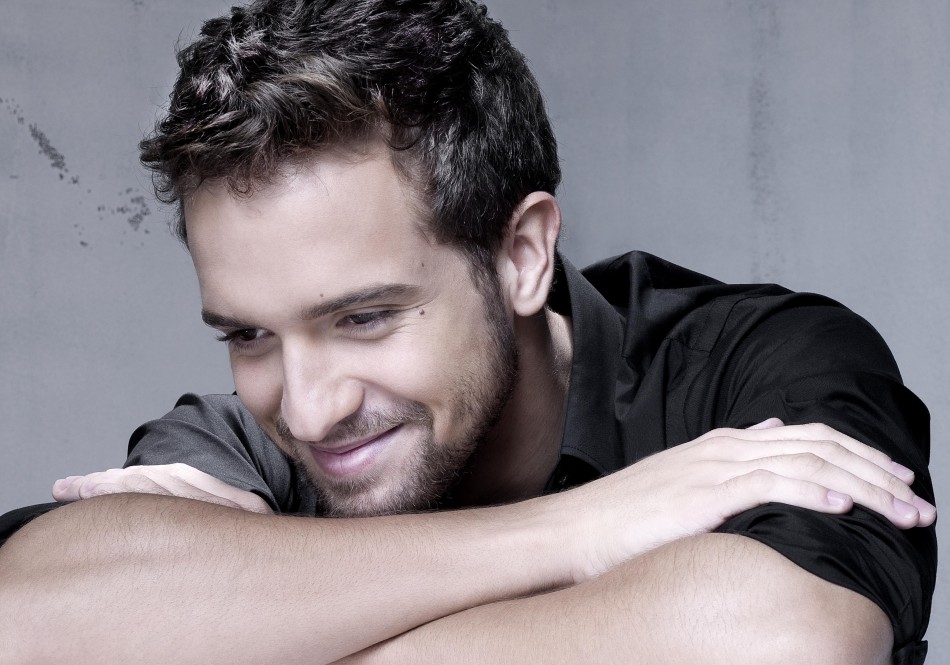 Pablo Alborán: Ofrece concierto lleno de sentimiento Pablo-Alboran1-e1395397977666