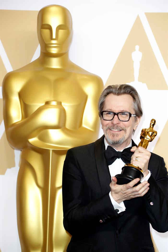 Gary Oldman se corona como mejor actor por “Darkest Hour” Gary-Oldman-1