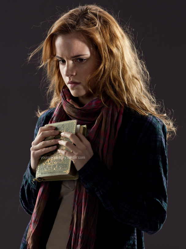 Hermione Granger - Pura Magia - - Página 2 DH2-Emma-1