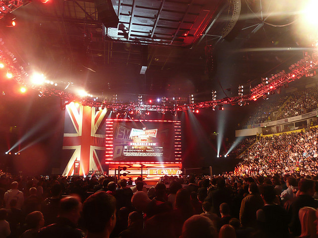 MNB 19/05/2014 Los juegos del hambre inician. Manchester_Arena_WWE_Raw