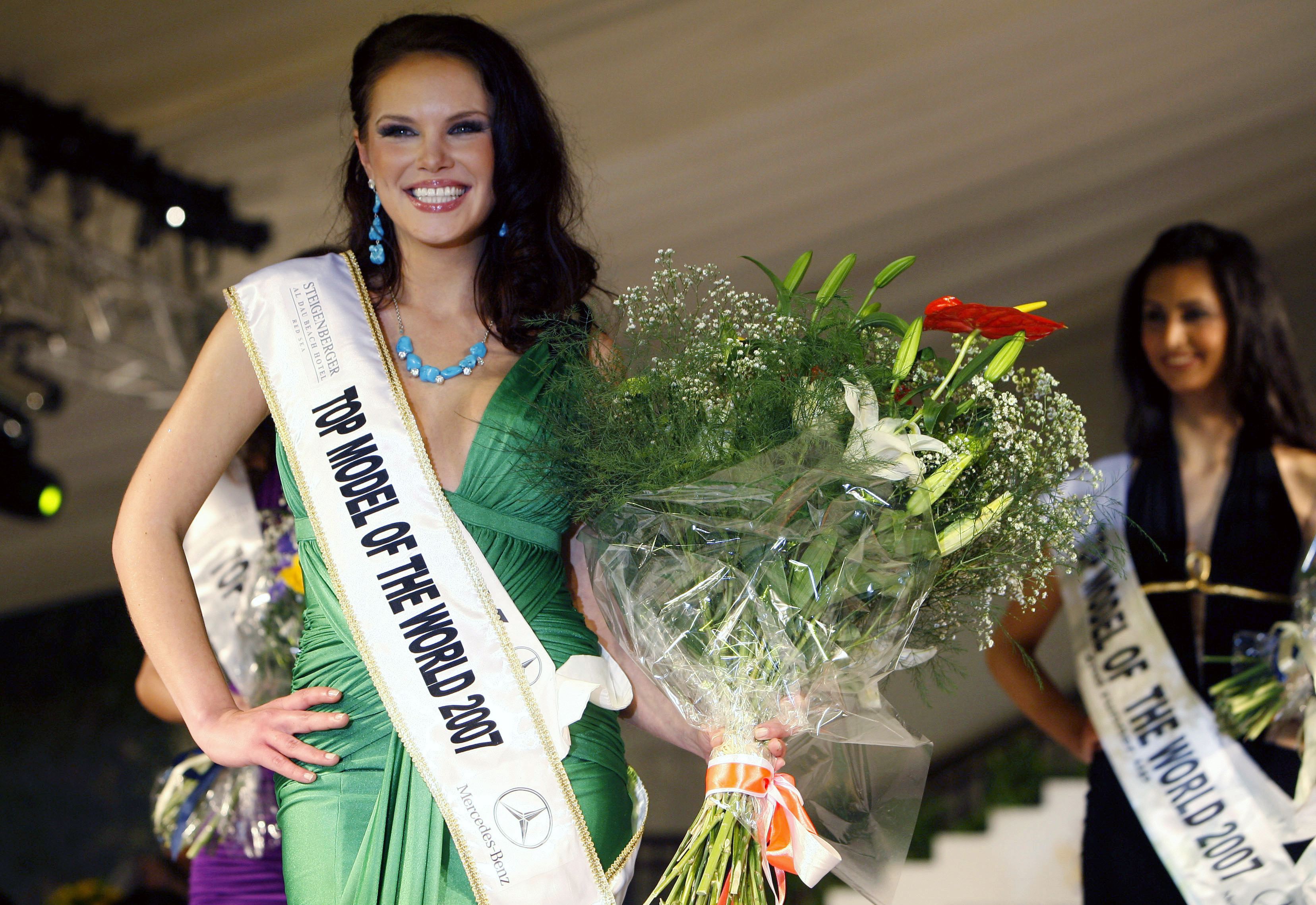 Alessandra Alores (Germany World 2009) excluded from Miss World pageant W020080121412758239192