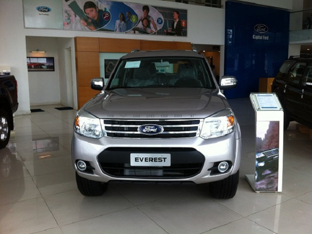 Đại lý bán xe Ford Everest mới , giá thành rẻ nhất 138501485681192572