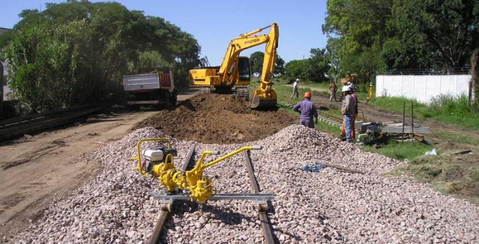 Red ferroviaria argentina - Página 10 6preparacionterreno-700x357