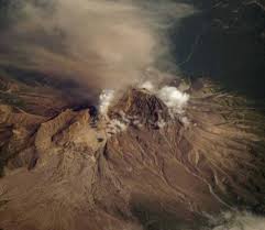 SEGUIMIENTO DE #NIBIRU 2013 - Página 21 Vocano-belches