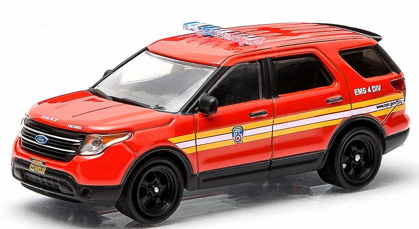 Nouveautés Greenlight au 1/64 - Page 2 Greenlight-1-64-fdny-new-york-city-fire-department-2014-ford-explorer-pre-order-6