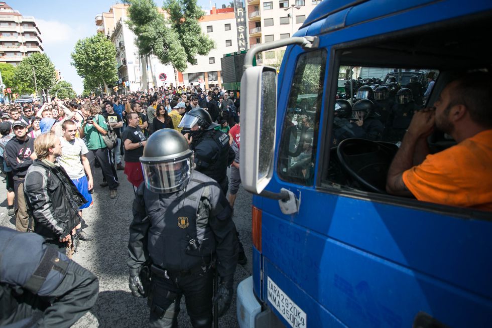 Las imágenes de la protesta en Can Vies 1401264984_070764_1401276749_album_normal