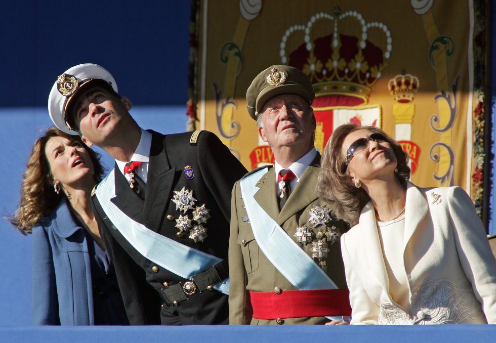 ABDICA EL REY JUAN CARLOS. FELIPE Y LETIZIA REYES - Página 21 1402266351_637809_1402268487_album_normal