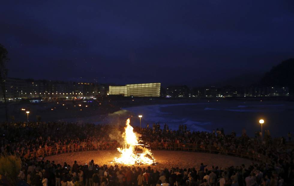 Hoy es Noche de San Juan en Puerto Rico y España 1466709386_426135_1466720155_album_normal