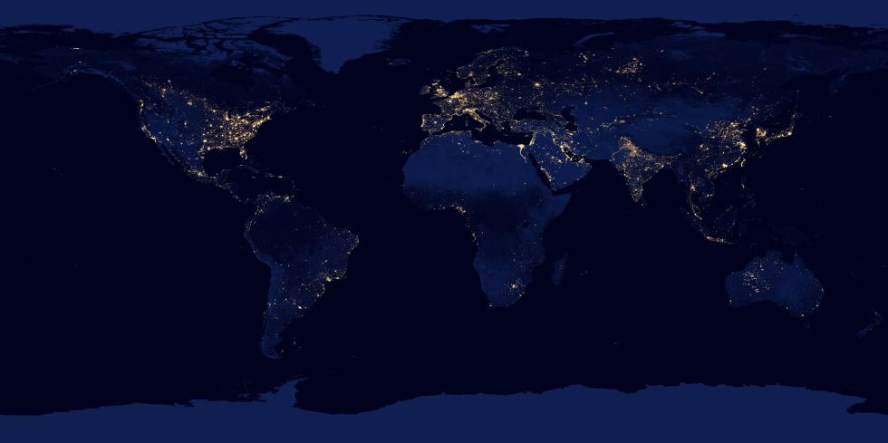 Imagen de la Tierra de noche 1354737595_770755_1354737861_noticia_grande