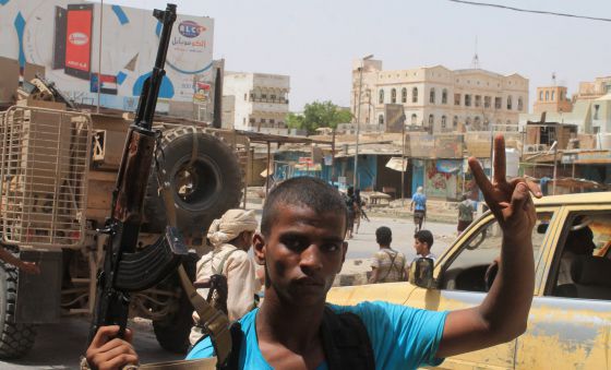 Conflicto en Yemen - Página 5 1439220232_896921_1439221408_noticia_normal