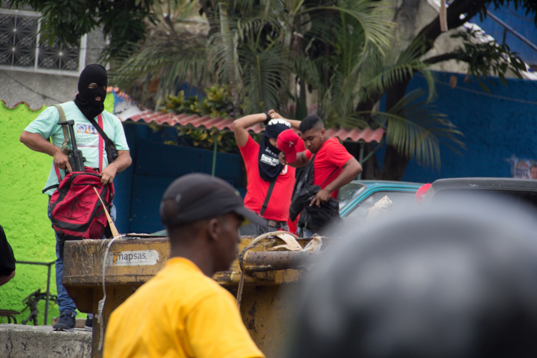 5Feb - Noticias y  Generalidades - Página 18 Chavistas-armados