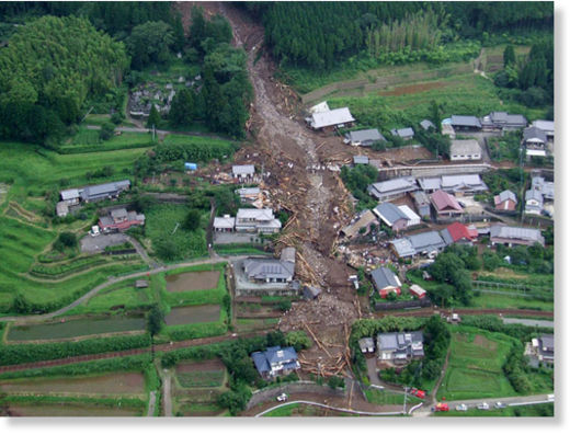 Lluvias torrenciales récord azotan e inundan Japón   Inundaciones_Japon4