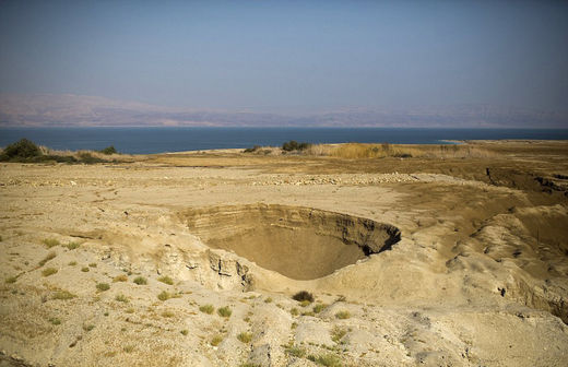 El mar Muerto, a punto de desaparecer dejando estragos en la costa de Israel 55b99e55c461887d598b457a