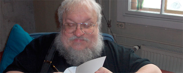 ¡George R.R. Martin revela cuántas páginas escribe al día!  494911