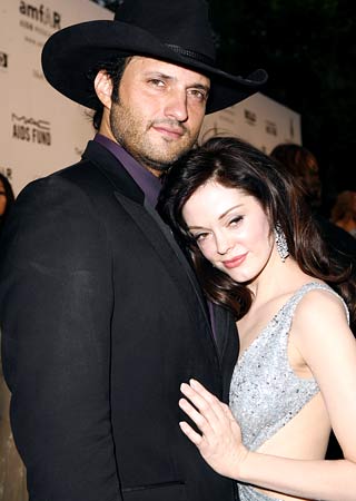 Rose McGowan Robert2