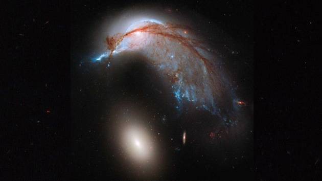 Hubble telescopio 08199c6bf60adf98f204706a1543a372_article